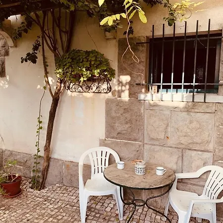 Hortenses Loft. Ideal For Couples & 2min Walk Beach Tatil Evi
